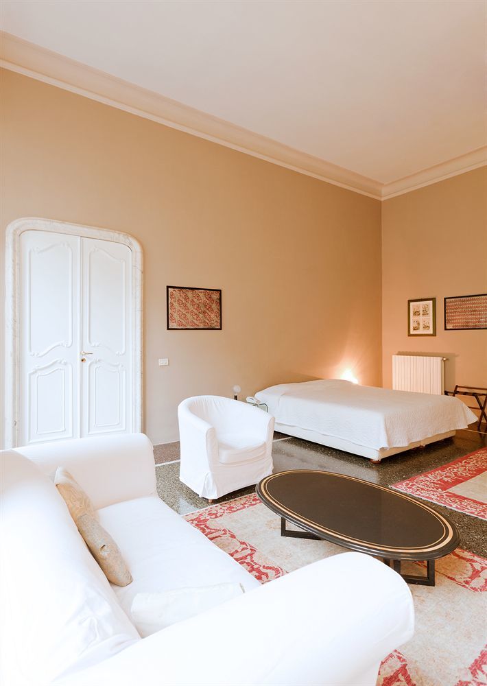 Locanda Di Palazzo Cicala Генуа Екстериор снимка